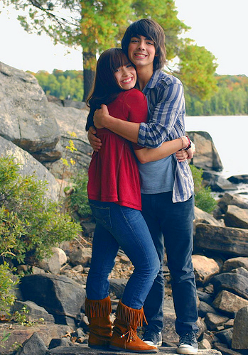 Jemi 10 05 2010 awww Demi and Joe are such a cute couple 